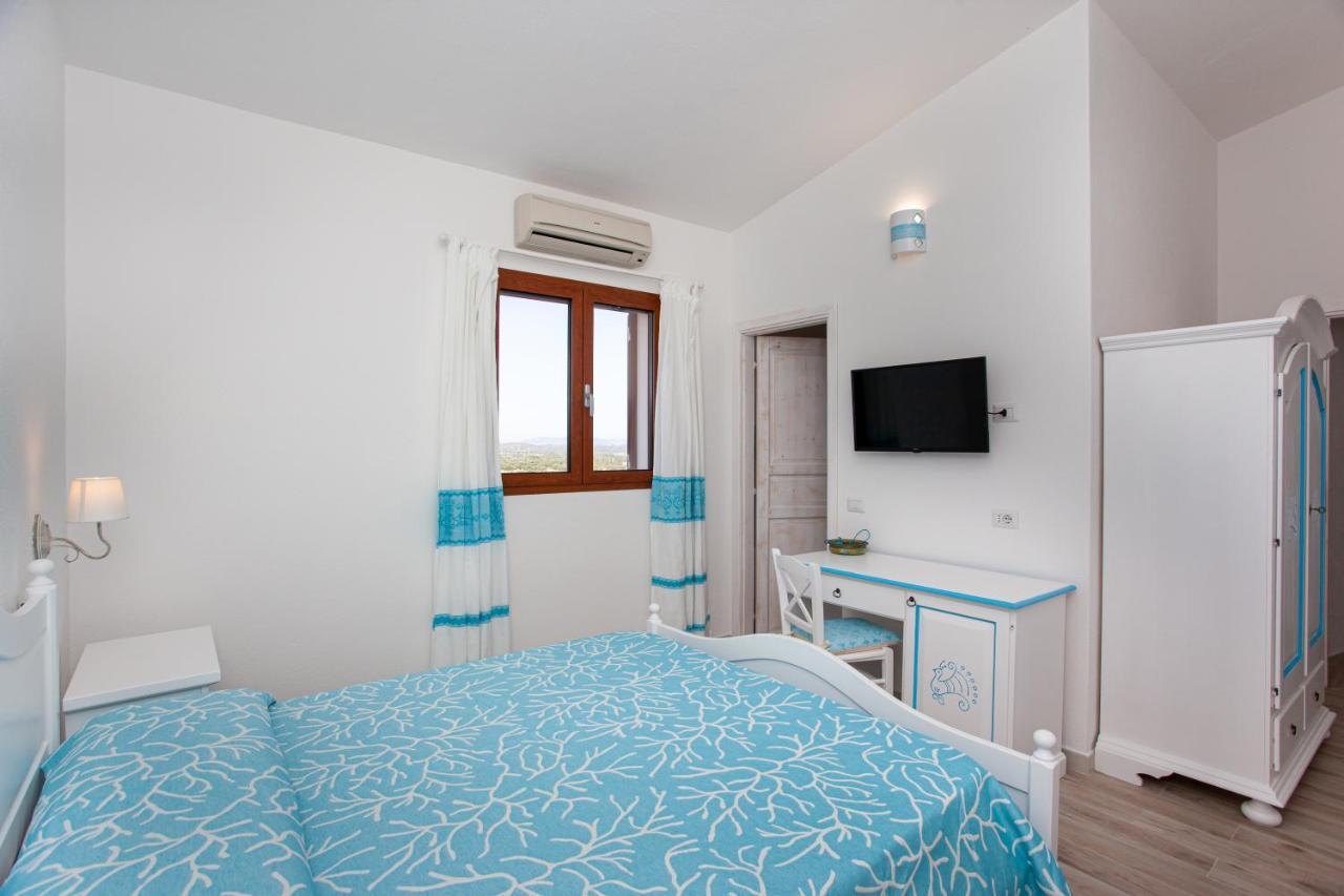 La Casa In Collina - Affittacamere Con Vista Mare Lu Lioni Kültér fotó